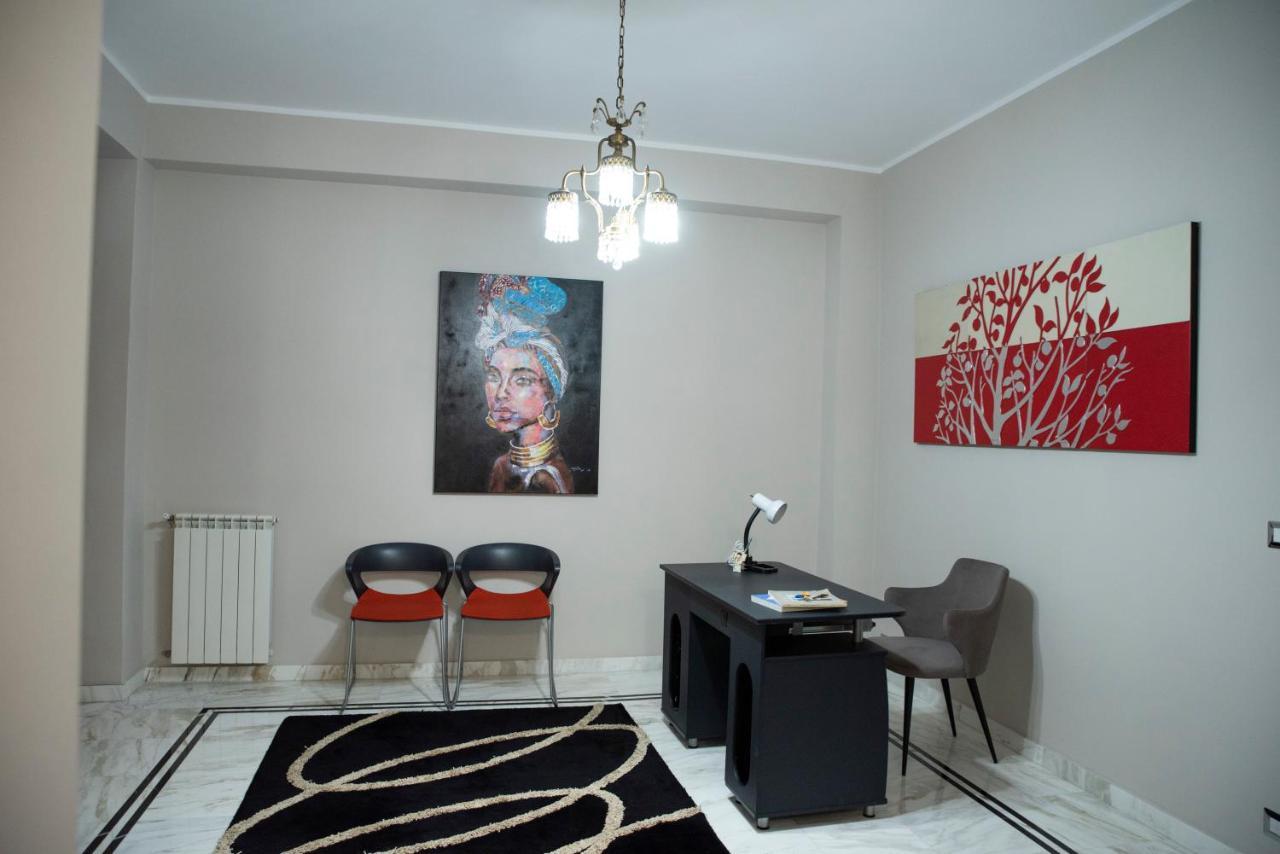 Come A Casa Panoramico E Centralissimo Apartment Canicatti Exterior photo
